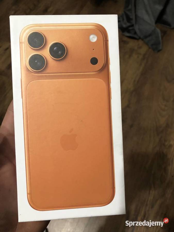 iPhone 17 pro 2tb cosmic orange