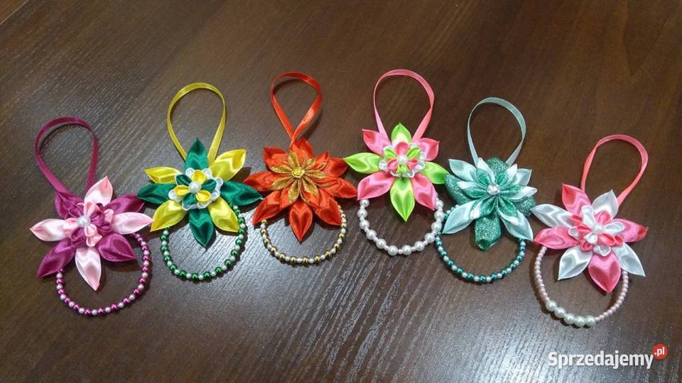 Wiszący kwiat kwiatek z perełkami perełki Krosno Odrzańskie