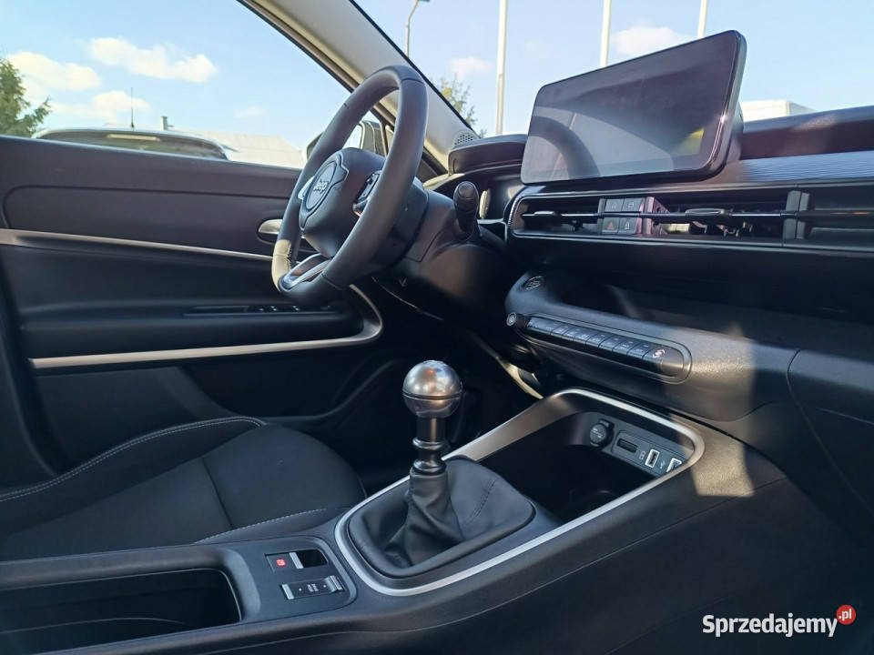 Jeep Avenger Altitude GSE 12 100 niski przebieg Avenger małopolskie