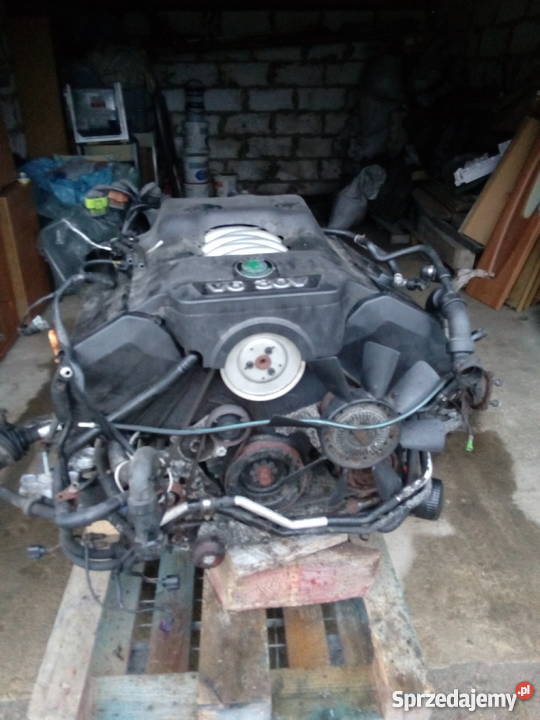 Sprzedam silnik 28 30V z Skody Superb osobowe Bełchatów