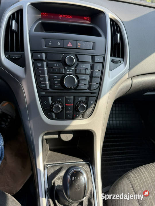Opel Astra 14 benzyna ładna opłacona J 20092019 światła do jazdy dziennej Bolesławiec