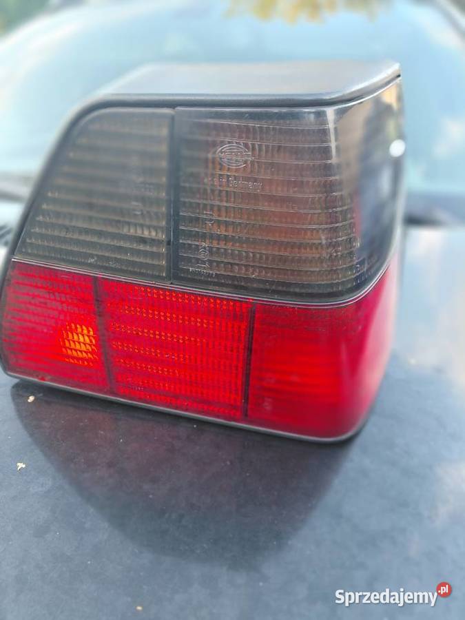 Lampa prawa tył VW Golf II