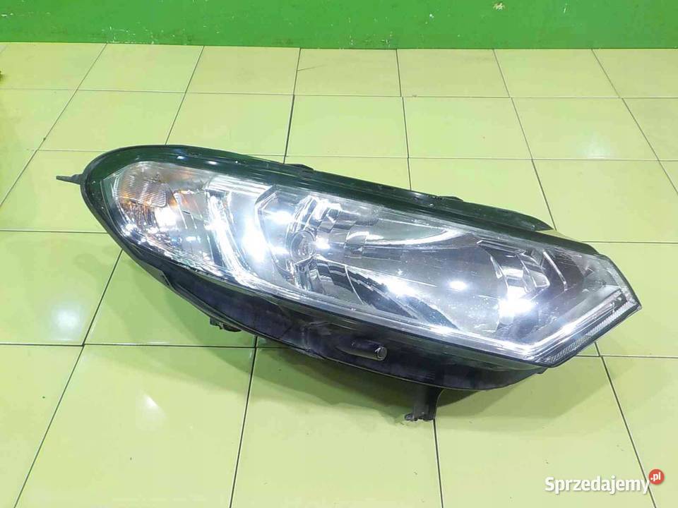 FORD ECOSPORT II 15 TDCI 15r lampa prawa przod Suków