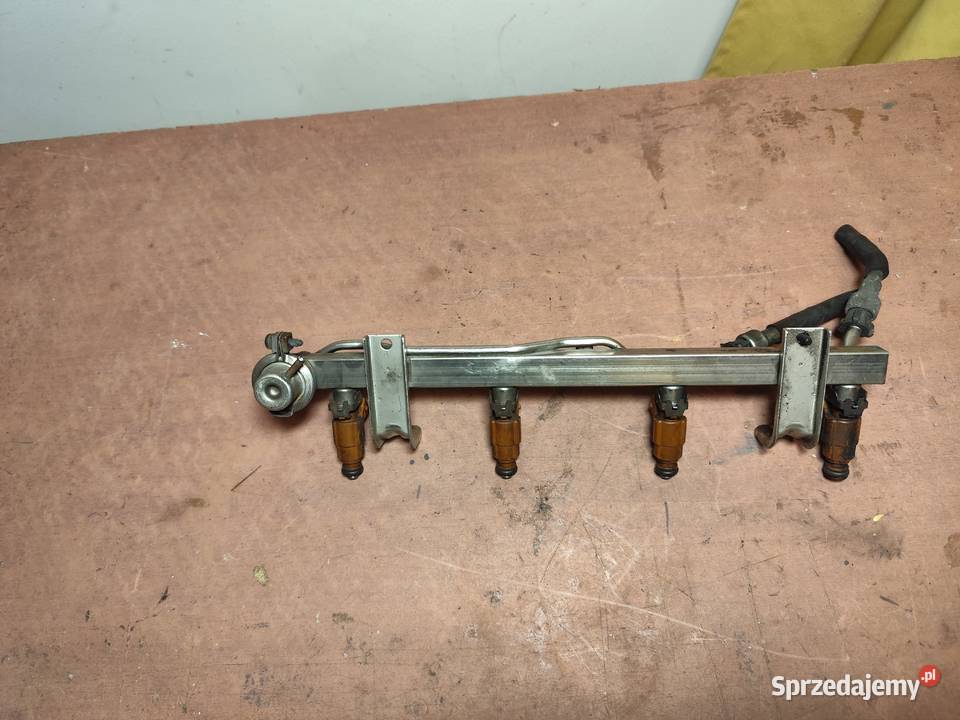 Saab 95 Wtryskiwacze Komplet 23 Turbo Benzyna Listwy wtryskowe mazowieckie Pruszków