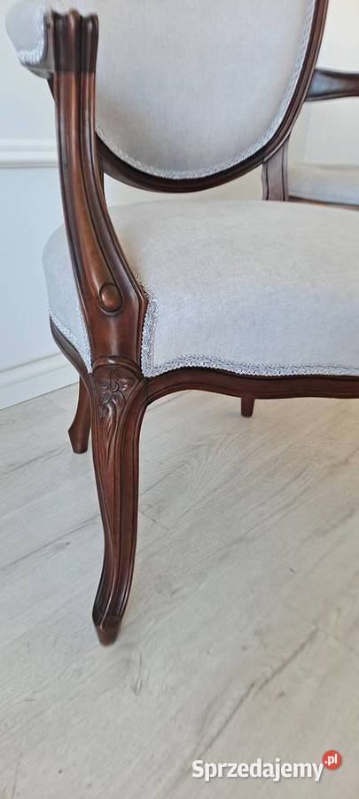 Stylowy fotel krzesło Ludwik Ludwikowski 59cm Szczecin