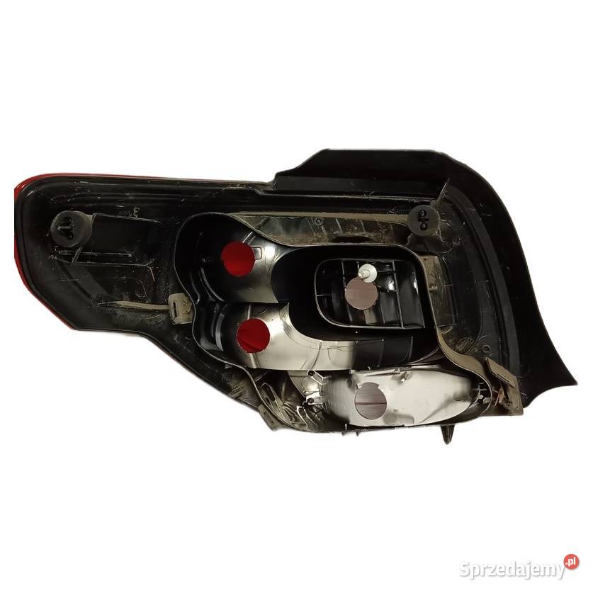 Lampa tylna zewnętrzna Peugeot Citroen sprzedam