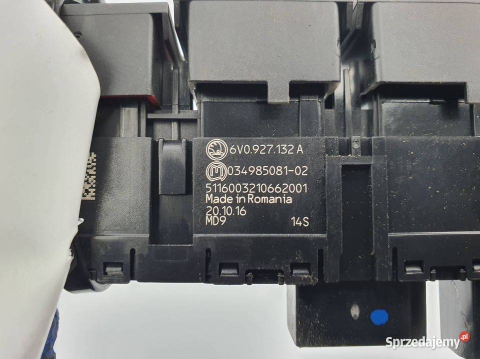 PRZYCISK SKODA FABIA III 6V0927132A osobowe Pozostałe Motoryzacja Lipno