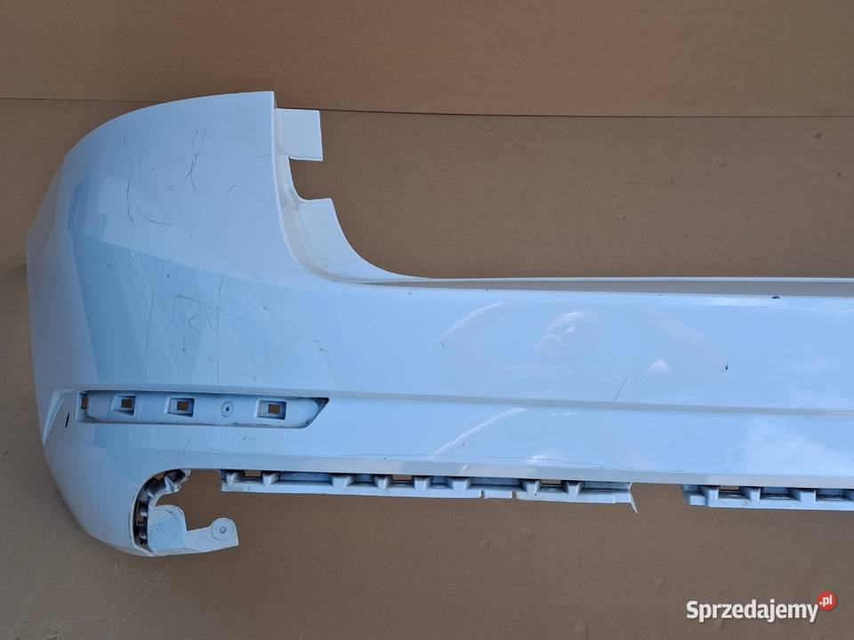 SKODA SUPERB III KOMBI ZDERZAK TYŁ TYLNY PDC osobowe