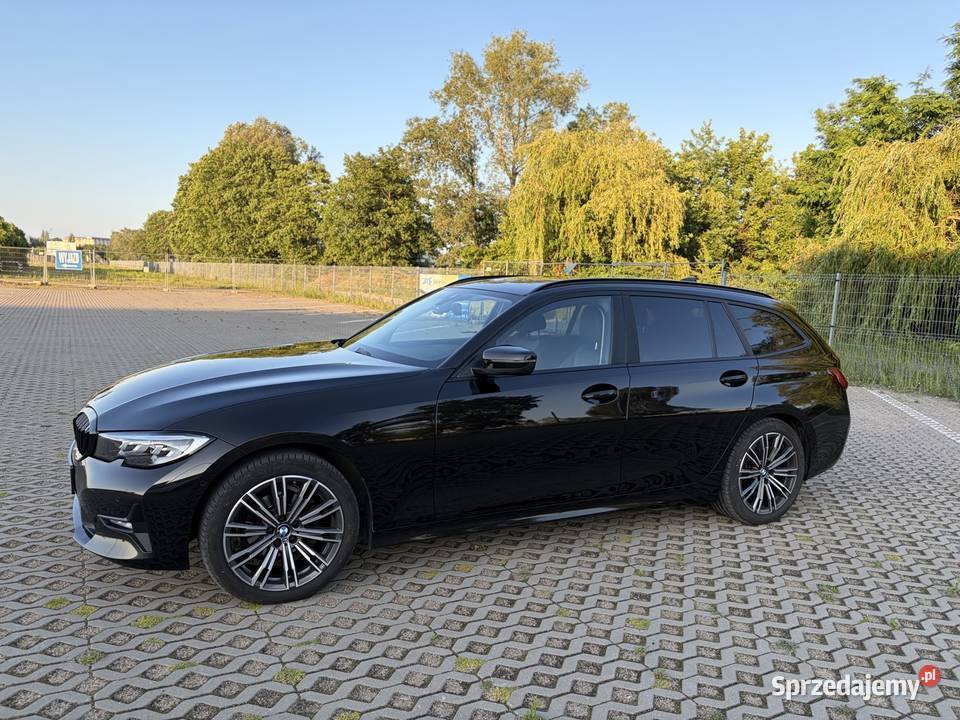 BMW 318d salon Polska serwis ASO kupiony w polskim salonie Warszawa