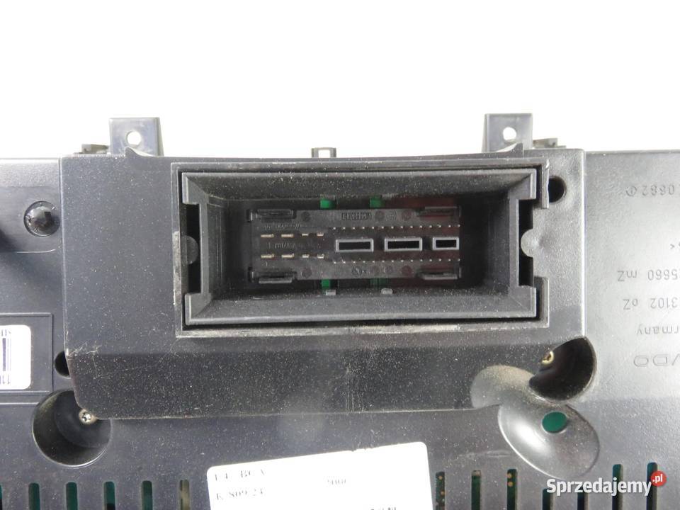 LICZNIK VW CADDY III 14 2K0920840D małopolskie