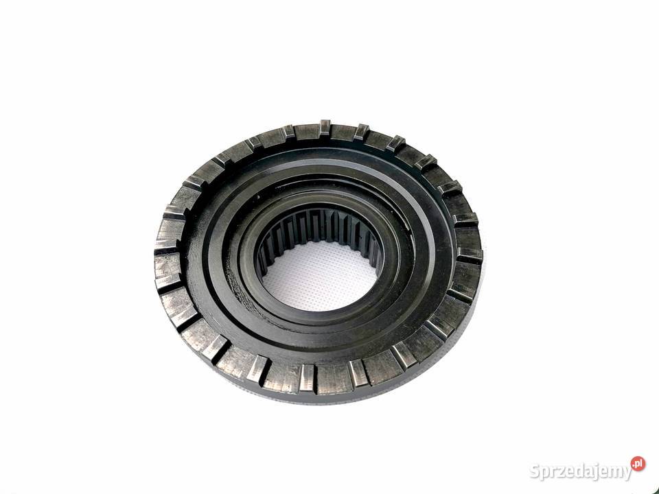 Piasta Steyr CVT 120 130 150 170 6135 6140 6145 nieuszkodzony Zajęczniki