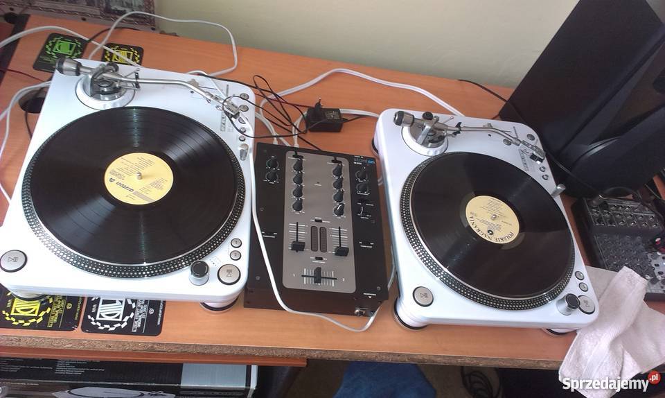 Sprzęt Djski 2GramofonyReloopmixer 2kanałowy gramofony Łoś sprzedam