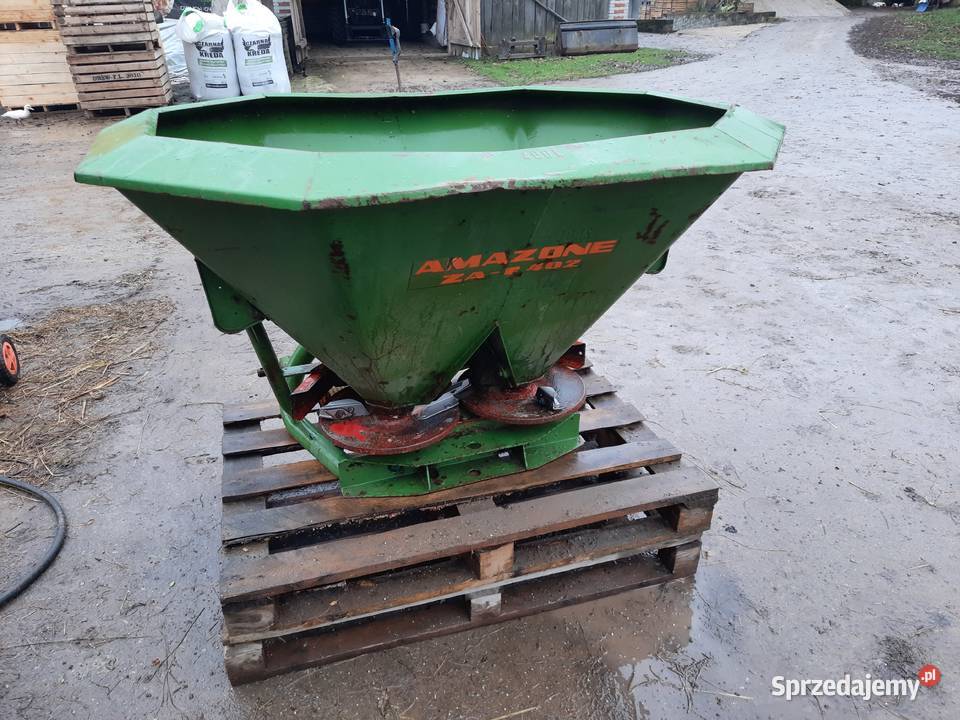 Rozsiewacz nawozów amazone 402 400l pojemności Czarnocin