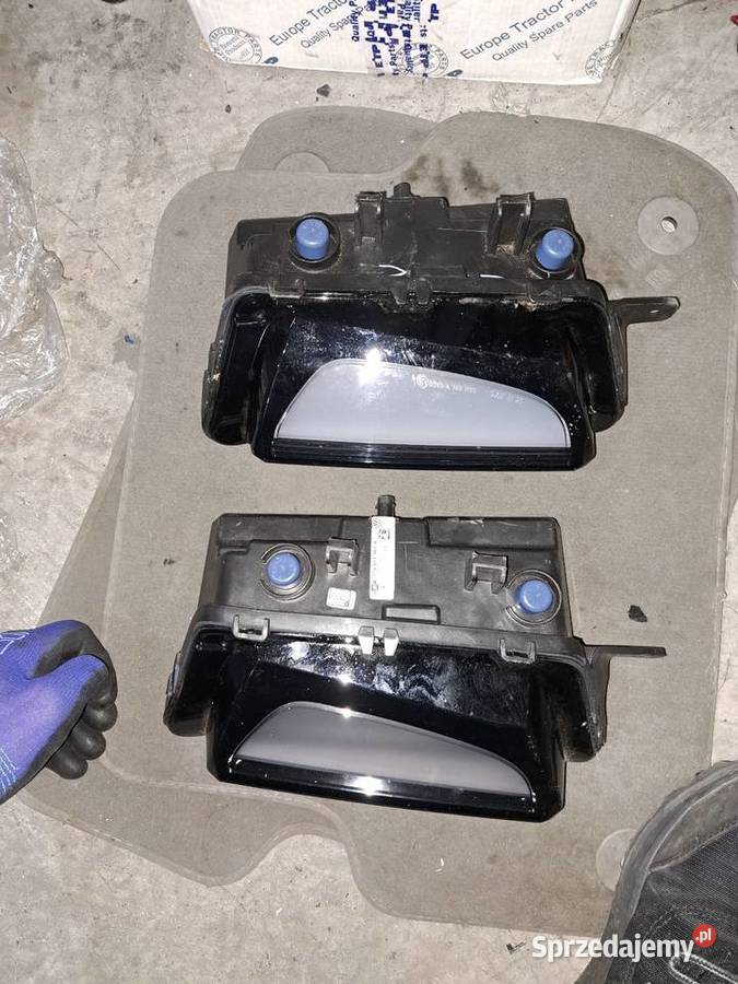 Halogen led vw Jetta prawy 17A941654A osobowe Wrocław