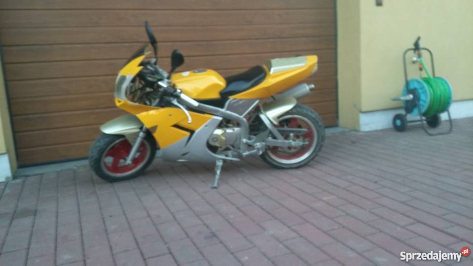 sprzedam motor szosowy 1000 PLN do lekkich czterosuwowy podkarpackie Otałęż