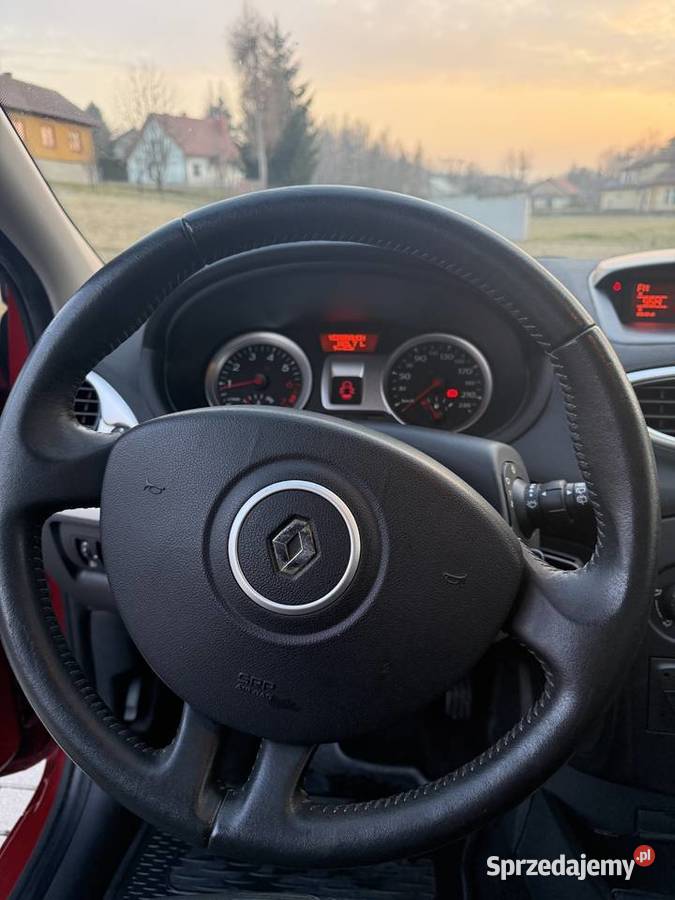 REANULT CLIO 12 75 BENZYNA STAN Łękawica