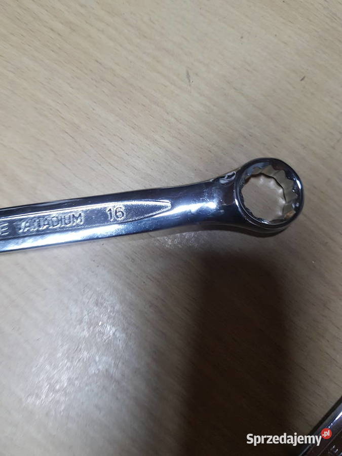 Klucz płasko oczkowy 16 mm stal chromowowanadowa wielkopolskie Głogowa