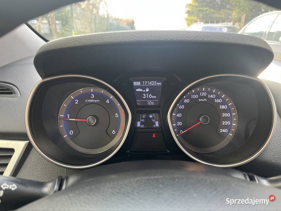 Hyundai i30 14 crdi 90 salon polski dużym mazowieckie Mysiadło