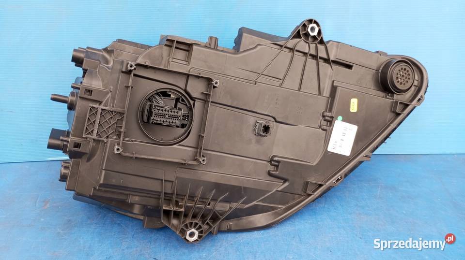 LAMPA LEWY PRZÓD IGŁA PORSCHE MACAN 95B Lampy przednie Nowy Tomyśl