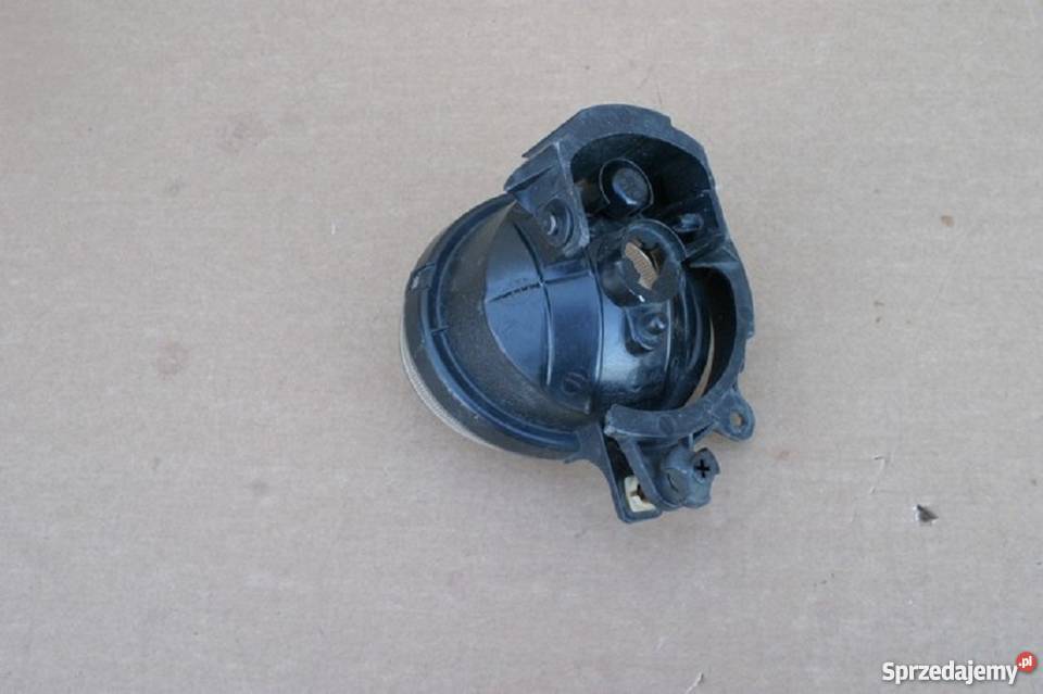 KIA SORENTO I 1 HALOGEN PRZECIW MGŁOWY PRAWY Bieleń