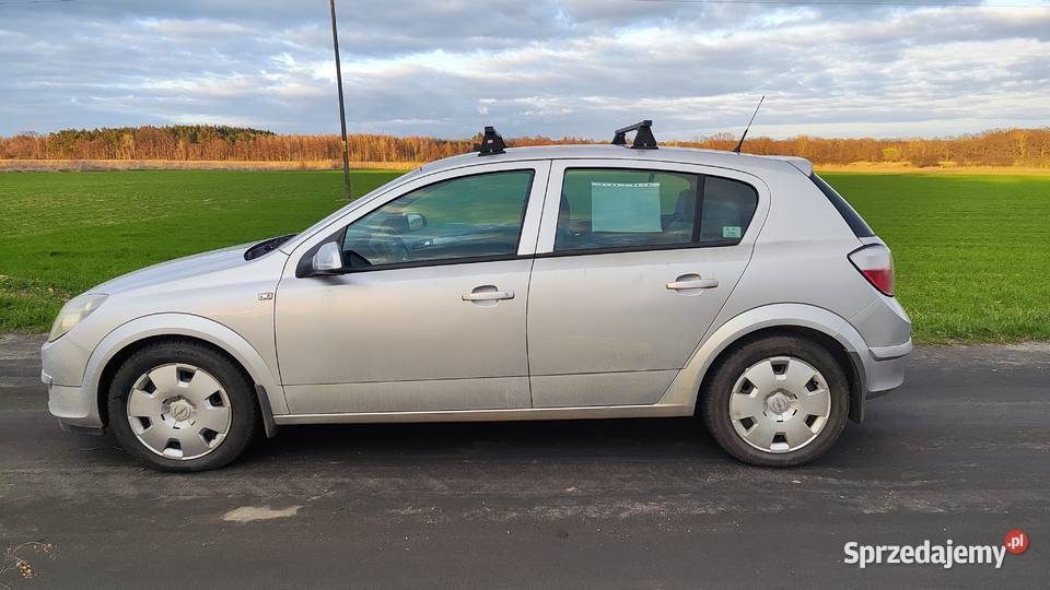Opel Astra H 12 lat w jednych rękach Długołęka