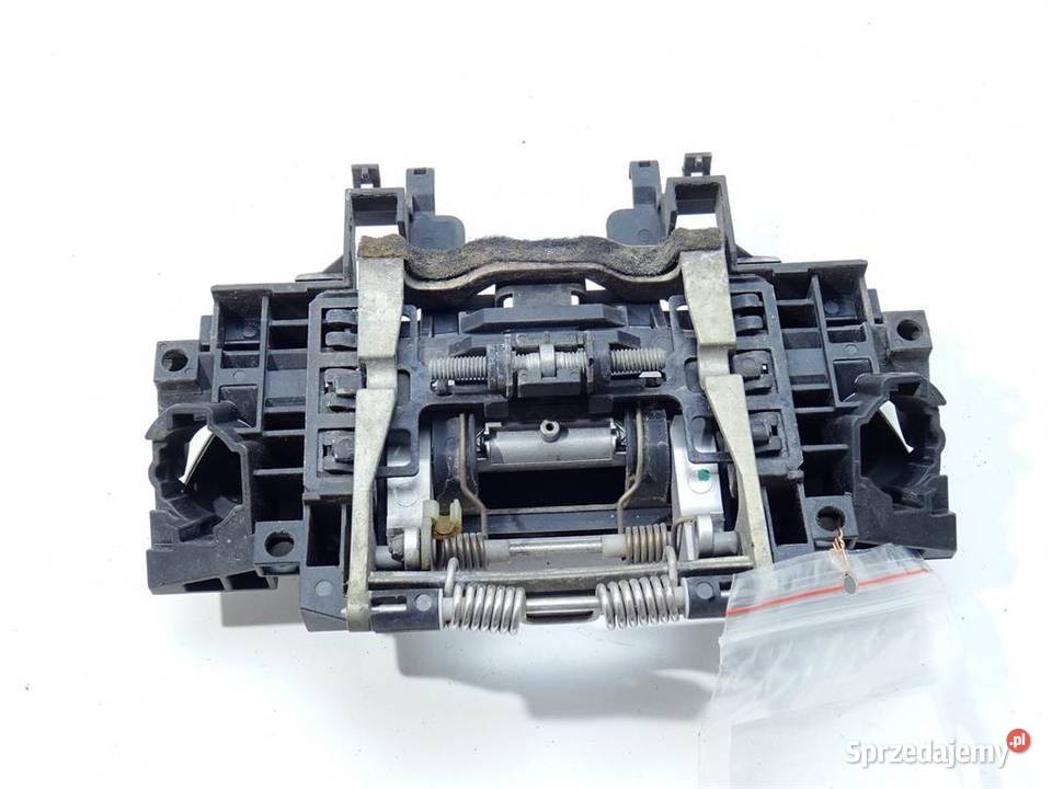 KLAMKA PRZÓD PRAWA ZEWNĘTRZNA AUDI A8 D3