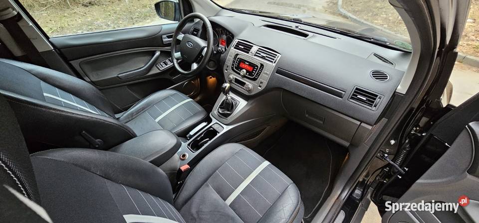 świeżo sprowadzony Ford Kuga z 2010 roku ESP Krasnobród