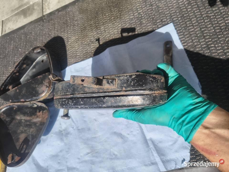 Puszki skrytki boczne WSK wfm Rzeszów