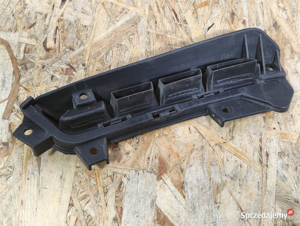 Wlot Kierownica Powietrza Prawa Kia Sorento IV osobowe Pleszew