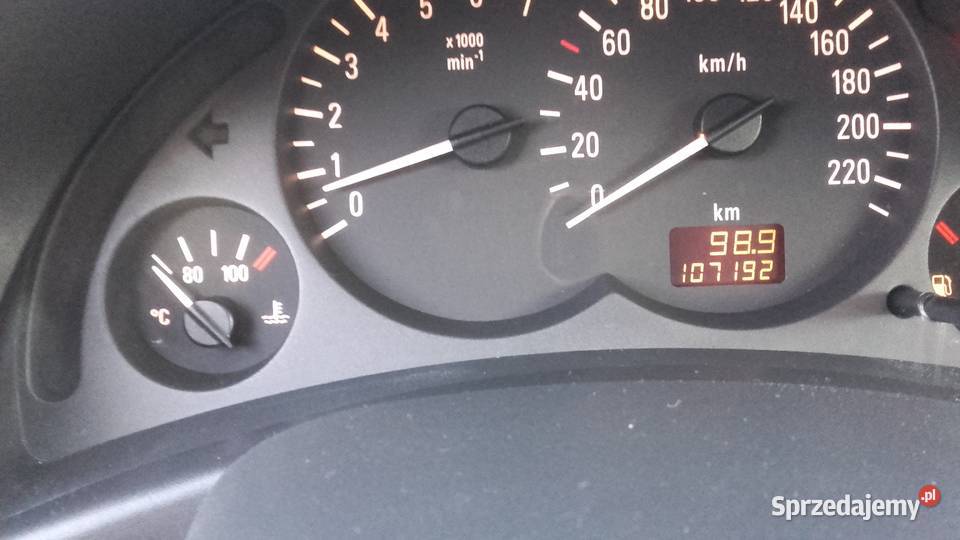 Opel Corsa C 2001 12 BENZYNKA Ciechanowiec