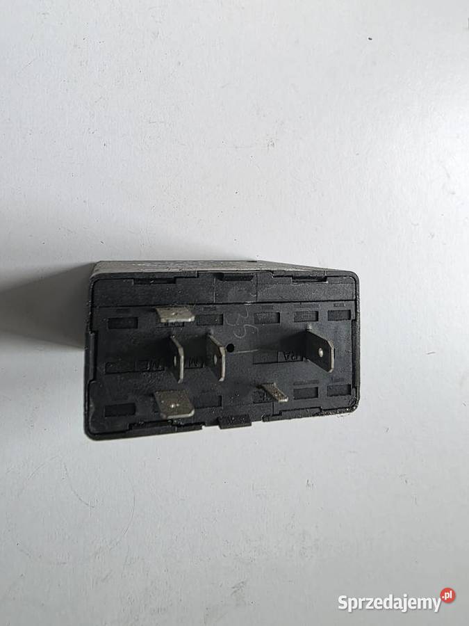 Przekaźnik lusterek Audi A8D2 4A0907440