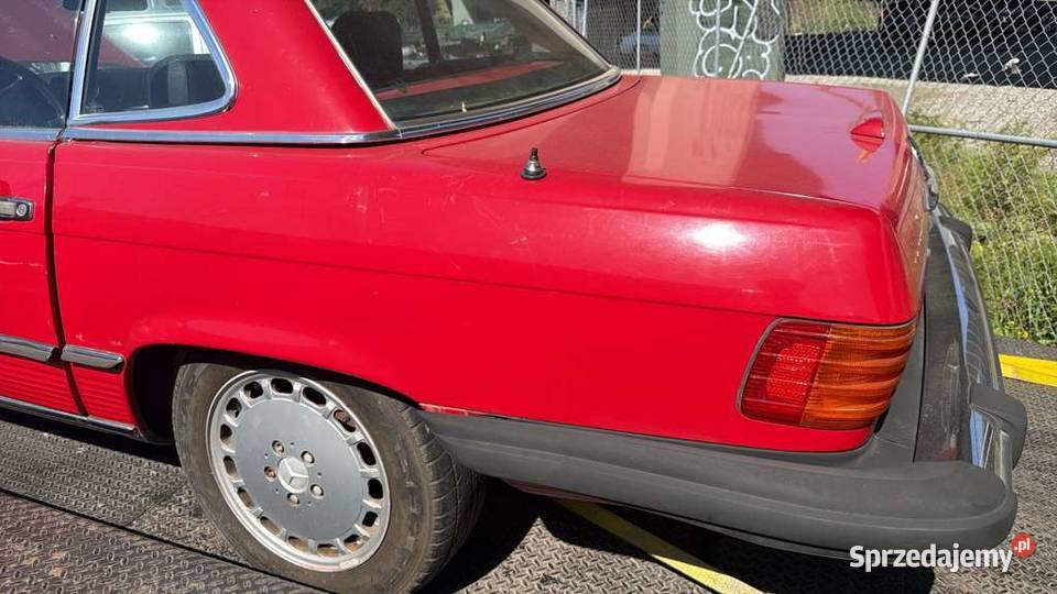 Mercedes 560 sl r107 automatyczna łódzkie Krajanka