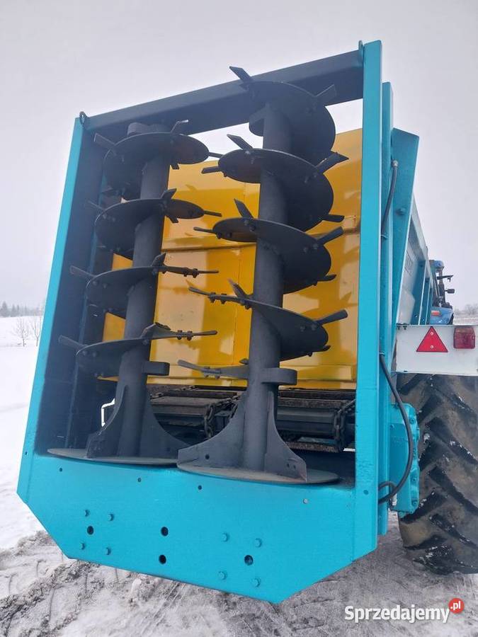 Rozrzutnik obornika Leboulch HVI 10Rolland V214 Rozrzutniki obornika Brodnica