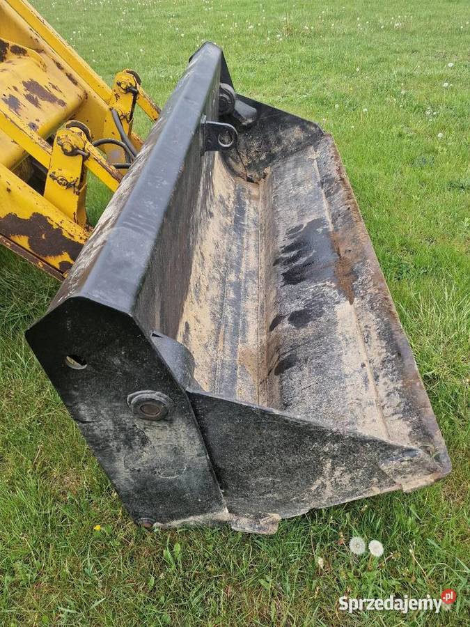 Koparko ładowarka MF 50HX 4x4 Koparko ładowarki Ostrowiec Świętokrzyski