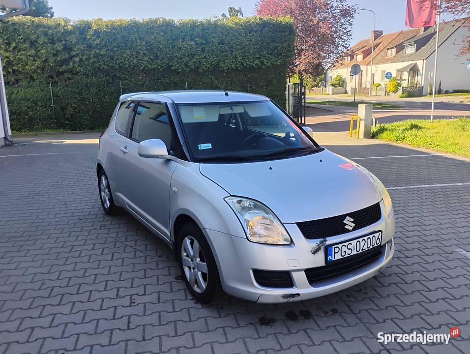 SUZUKI SWIFT 2009 13I Rokietnica sprzedam