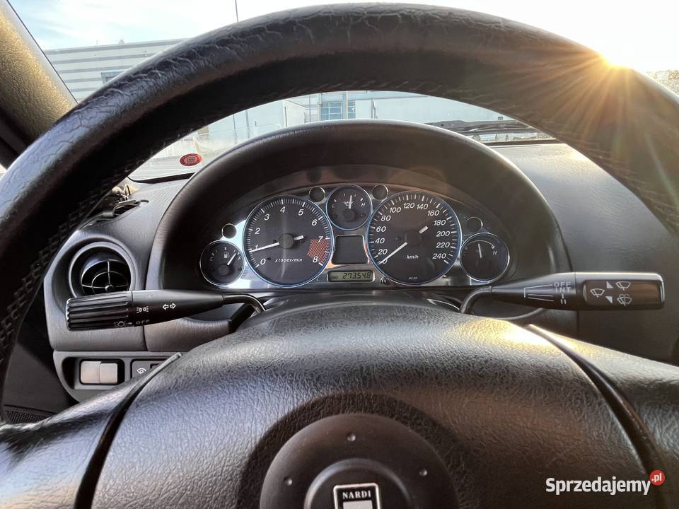 Mazda MX5 NB 99 w kolorze Twilight Blue Mica
