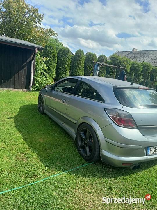 Opel Astra h gtc 19CDTi 150 2005r Astra Bełchatów