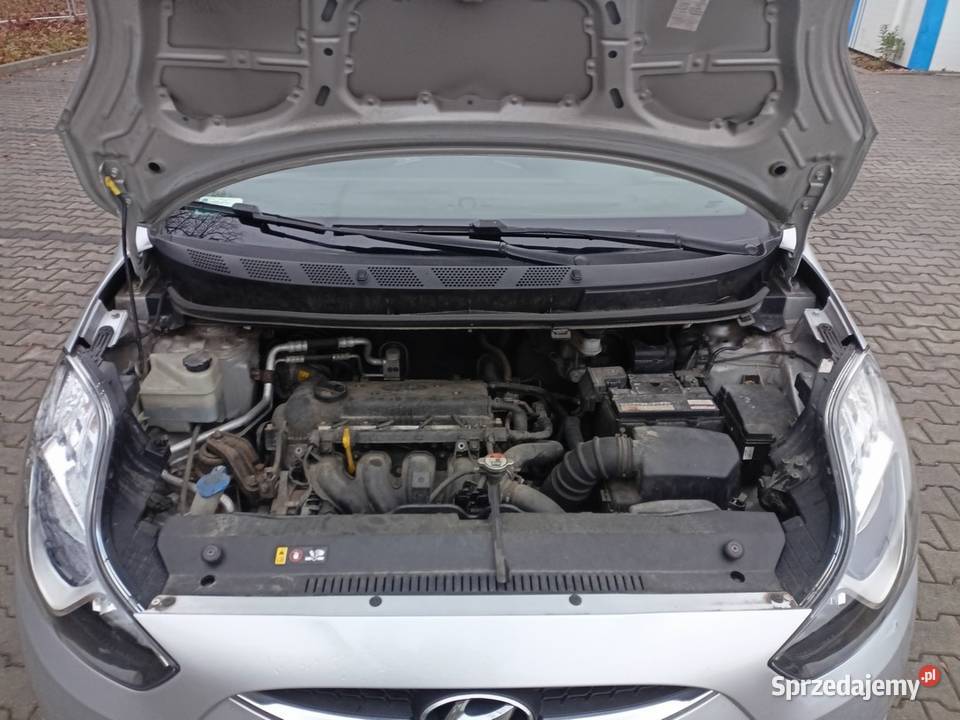 Hyundai ix20 1WŁ Salon Serwis ASO Hyundai aluminiowe felgi Czosnów sprzedam