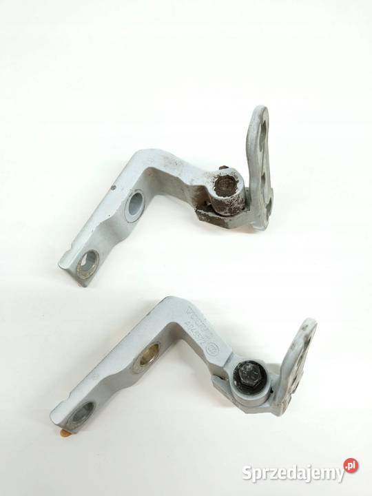 ZAWIAS DRZWI PRAWY PRZÓD 31424586 31424608 Volvo