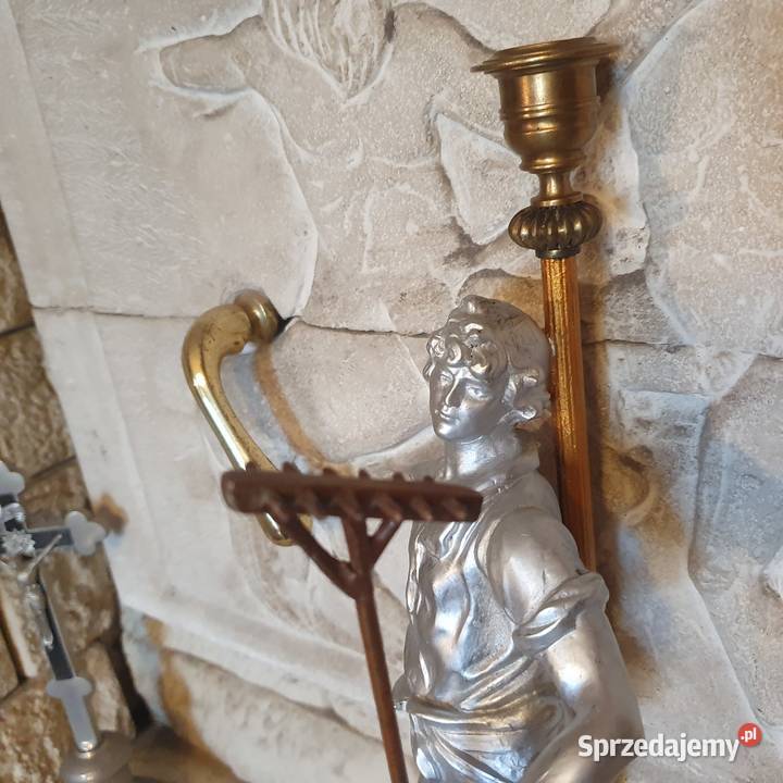 Figuralnasygnowana podstawa do naftowejświecznik Wrocław sprzedam