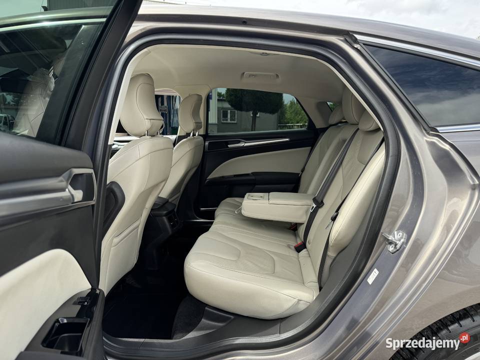 Ford Mondeo 20 DIESEL Klimatronik Nawigacja światła przeciwmgielne Konin