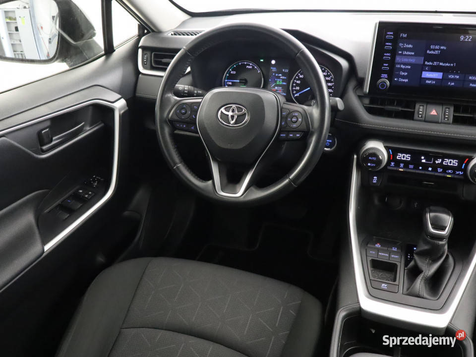 Toyota RAV 4 25 Hybrid światła LED Bielany Wrocławskie