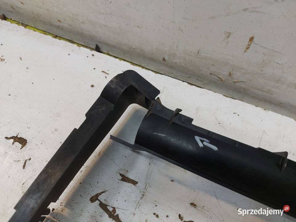 SKODA Enyaq 5LA iV85 Kierownica powietrza osobowe