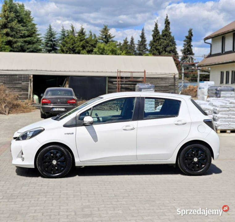Toyota Yaris Hybryda Kamera A U T O M A T III Nowy Sącz