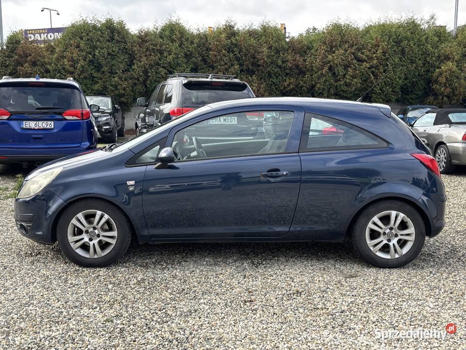 Opel Corsa 2010r MP3 Paniówki sprzedam