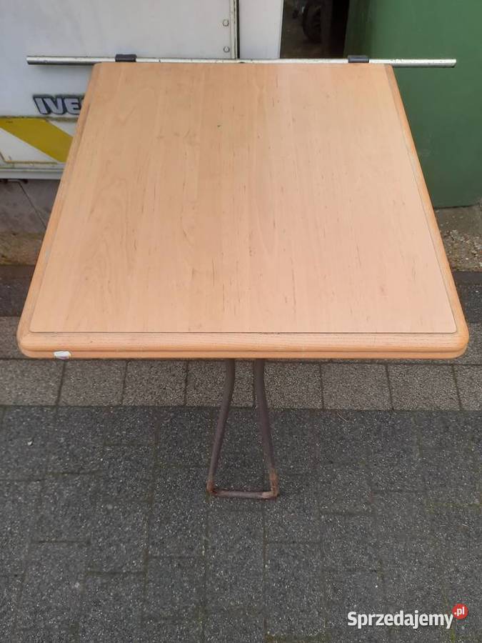 Stół składany do przyczepy kempingowej kampera Skokowa