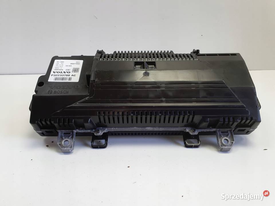 Volvo XC60 II 20 LICZNIK ZEGARY Ekran Liczniki i zegary lubelskie Chełm