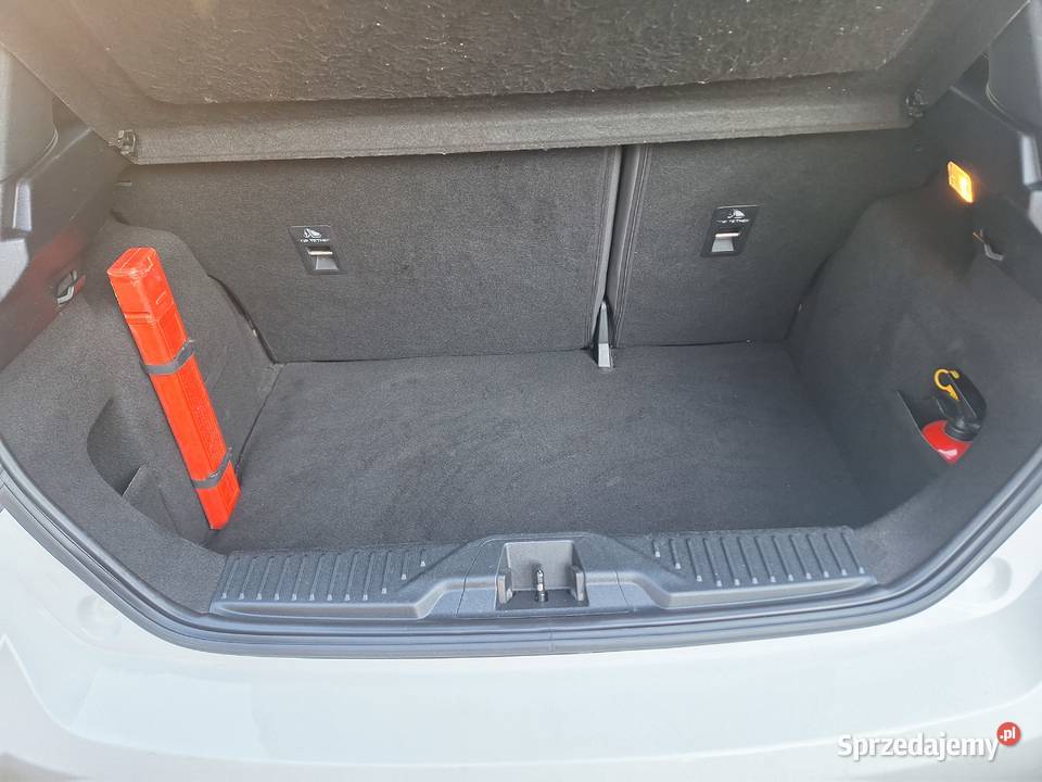 Ford Fiesta ACTIVA 15 TDCI alu navi nowy rozrząd sprzedam