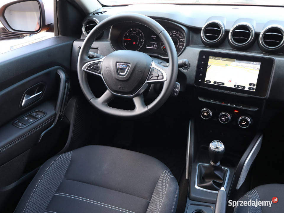 Dacia Duster 10 TCe gniazdo USB Duster