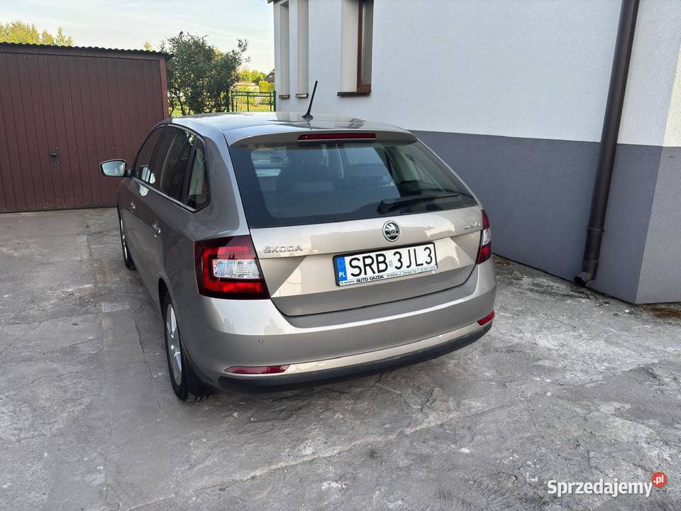 Skoda Rapid 1 właściciel 2 komplety kół Samochody osobowe Gaszowice